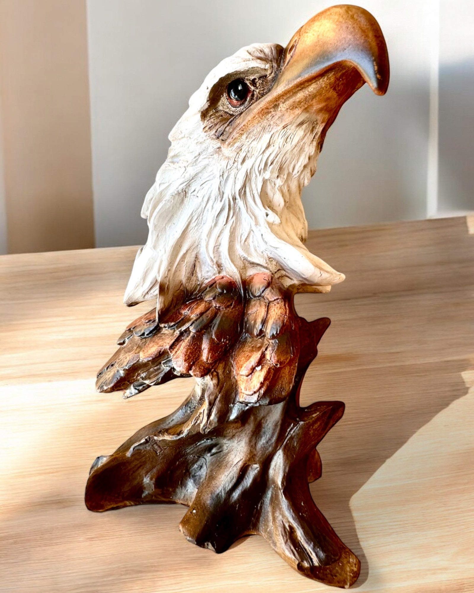 "Aquila della Libertà" - Scultura in Resina con Possibilità di Incisione per Regalo 26,5 cm di altezza