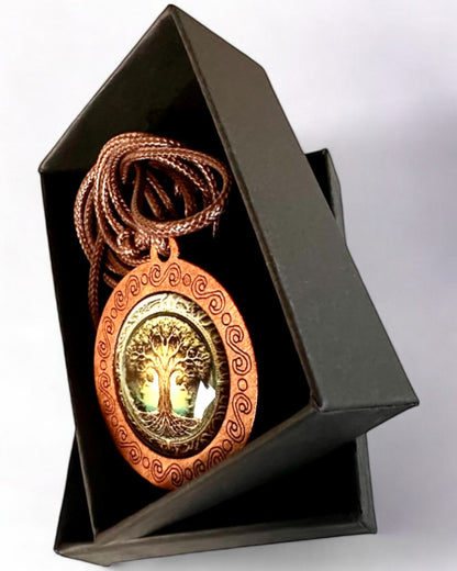 Amuleto della Vita "Albero degli Antenati" - Collana Fatta a Mano in Legno e Vetro, possibilità di personalizzazione con incisione per un regalo