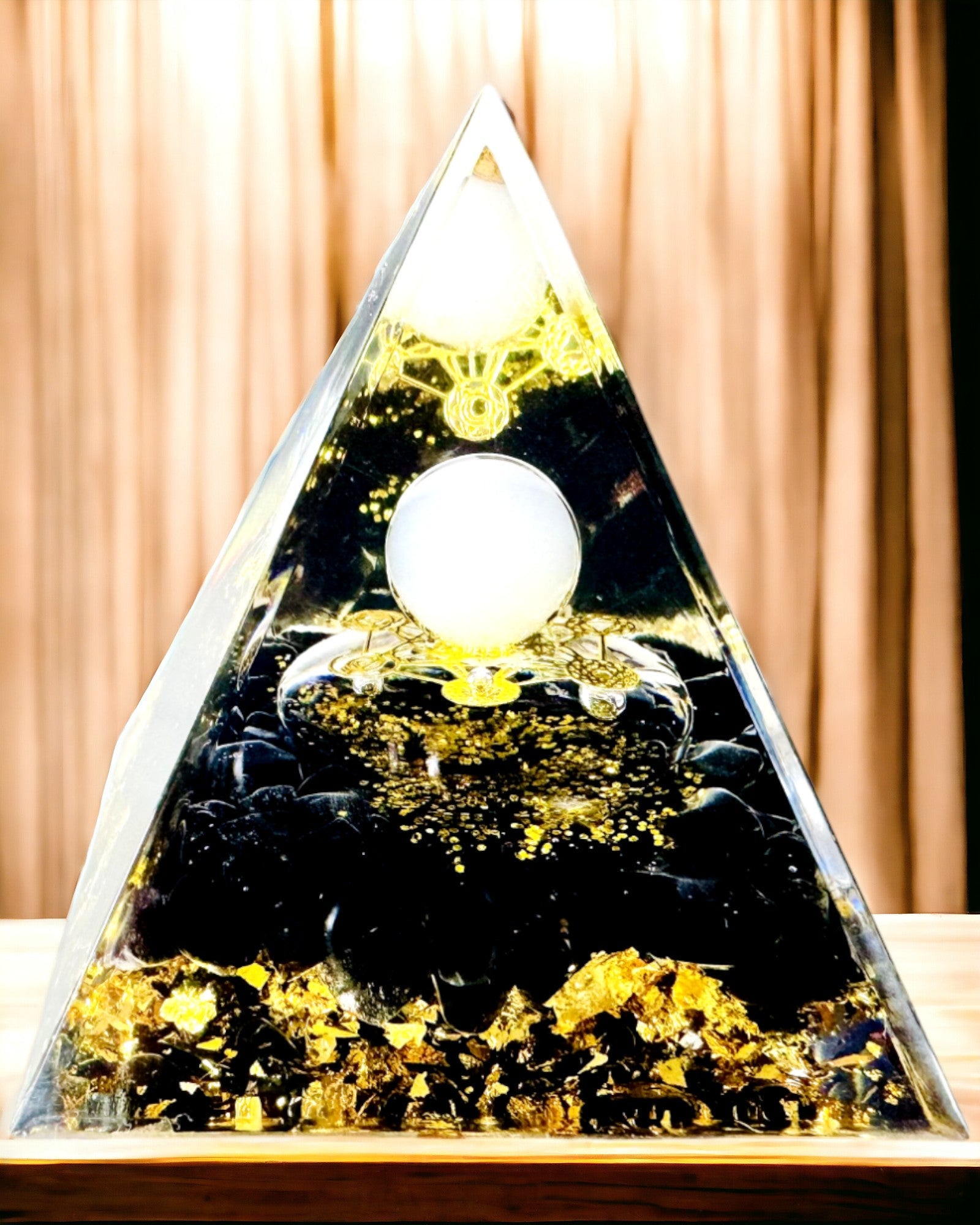 Piramide Orgonite con Obsidiana – Generatore di Energia Chakra, Strumento Meditativo Reiki con Pietra Naturale