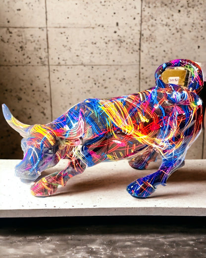 Scultura Toro Decorativo "BullArt" – Arte Unica con Opzione di Incisione - 4 varianti di colore, per un regalo personalizzato