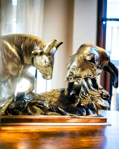 Scultura "Due rivali" - Toro e Orso - Simbologia del Mercato Finanziario, Possibilità di Incisione - colore Rame