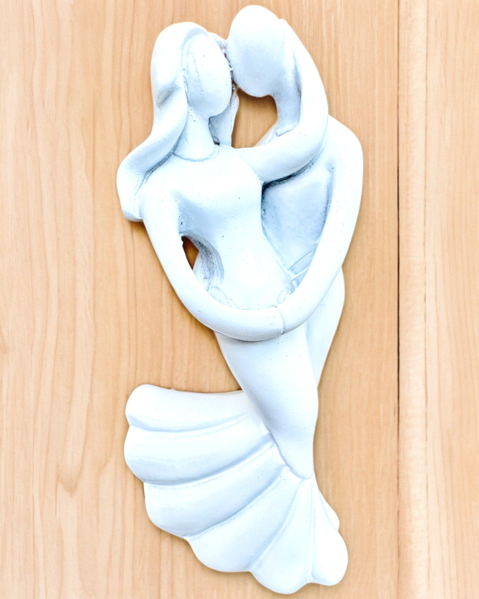 Elegante Associazione - Piccola Figura Decorativa con Opzione di Incisione - colore bianco