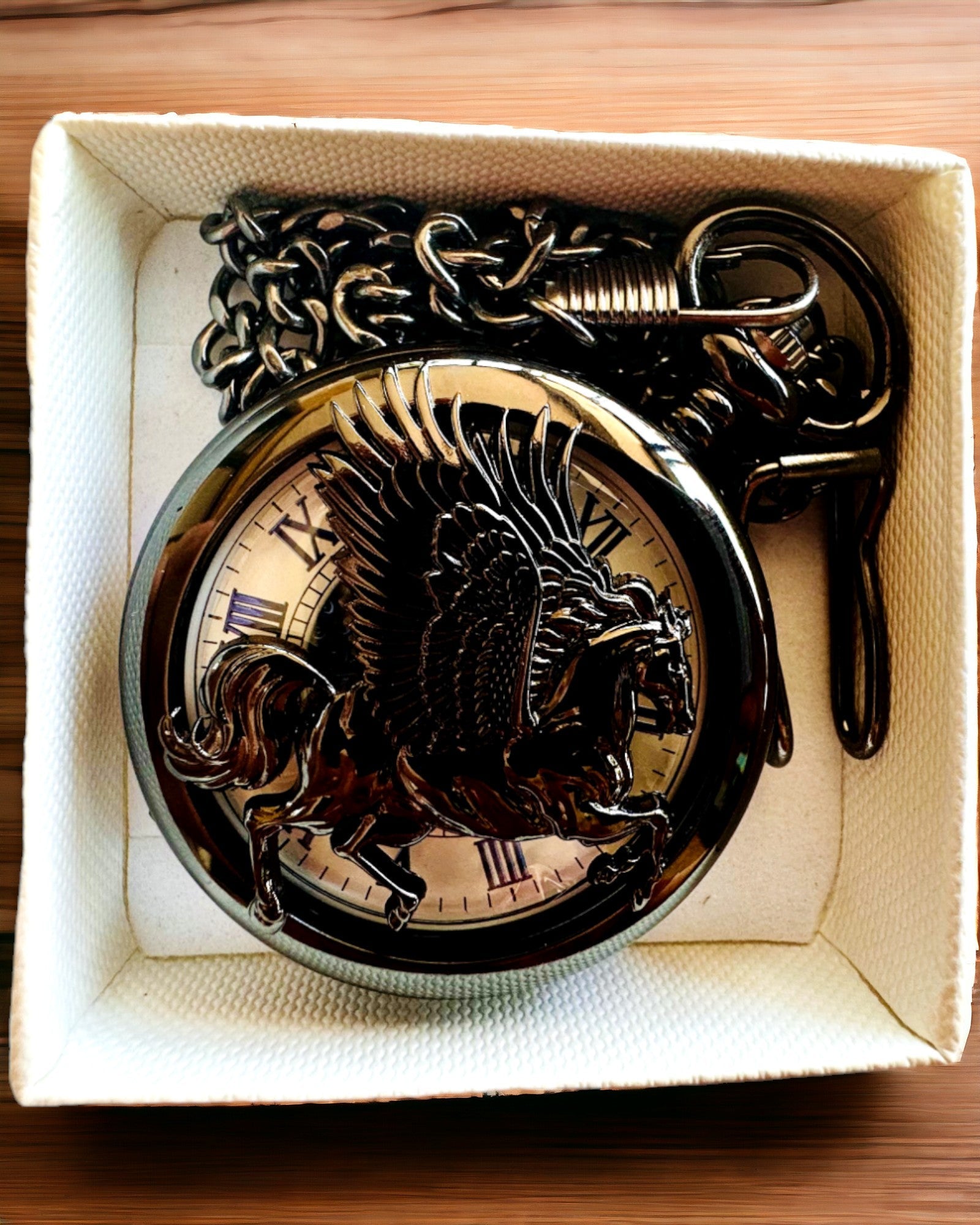 Orologio da Tasca "Equus Tempus" - Nero con Motivo di Cavallo, possibilità di personalizzazione con incisione - quadrante bianco