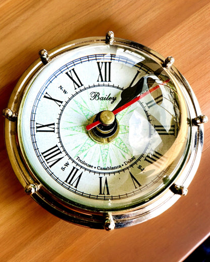 Bailey Compass Clock - Orologio Elegante con Motivo della Bussola con Possibilità di Incisione